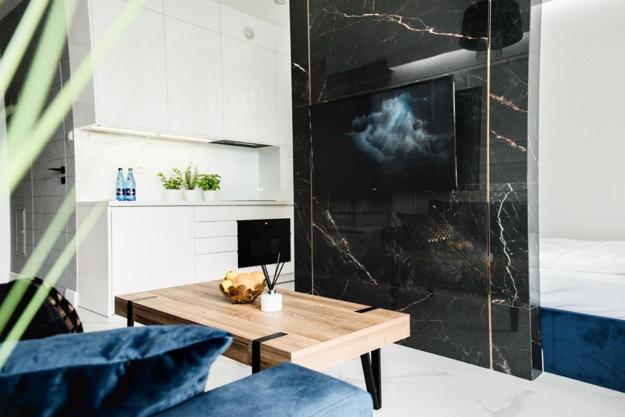 Hypnotize Apartment Glamour Konin  Dış mekan fotoğraf